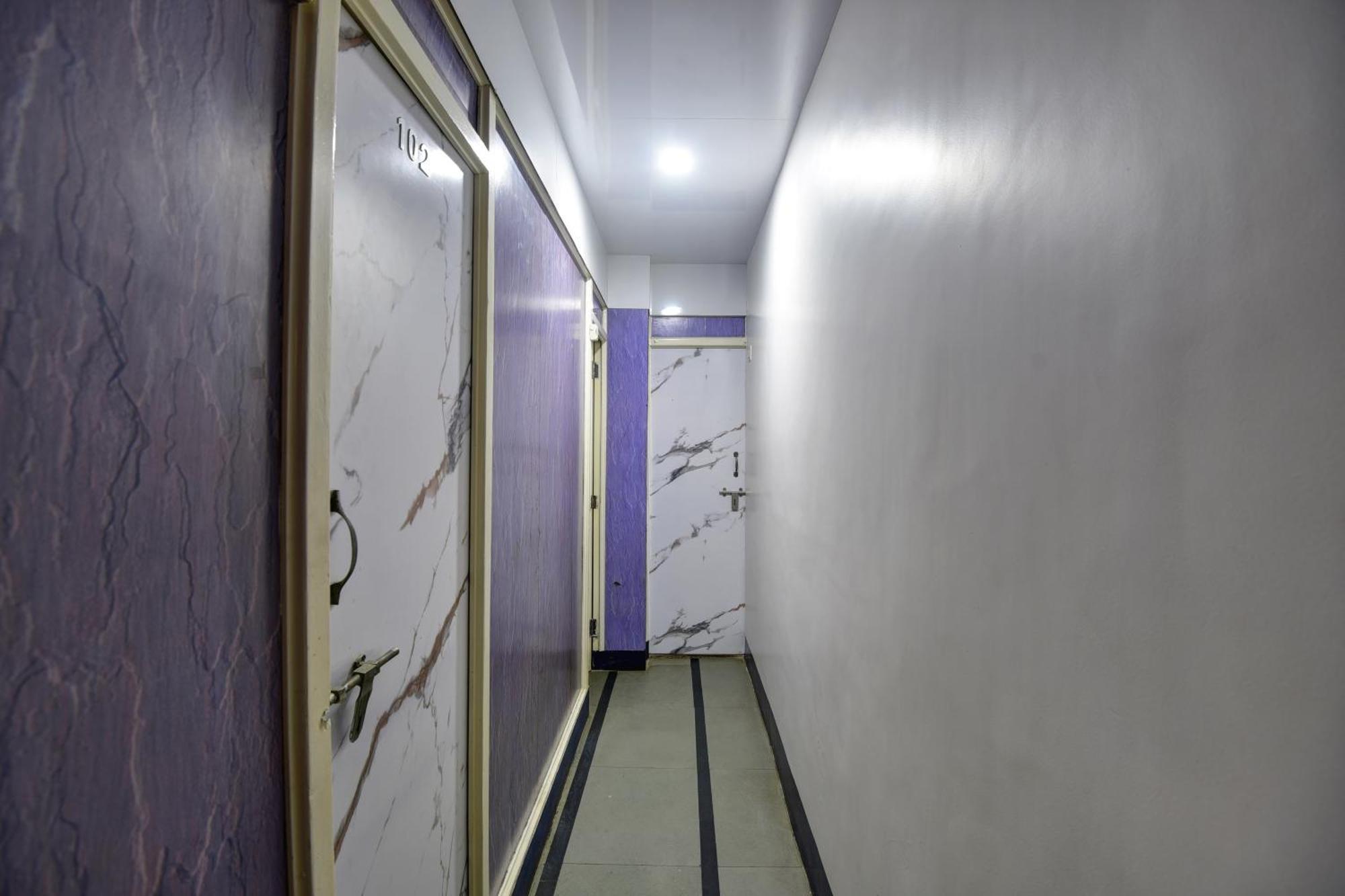 Sun Guest House Мумбаи Экстерьер фото